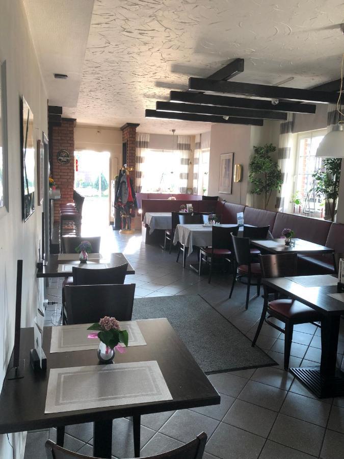 Landgasthof Rheda Hotel - Restaurant Exterior foto